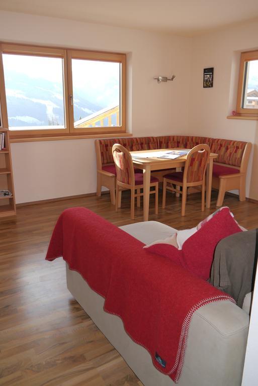 Austrian Alpine Apartments Ramsau am Dachstein Room photo