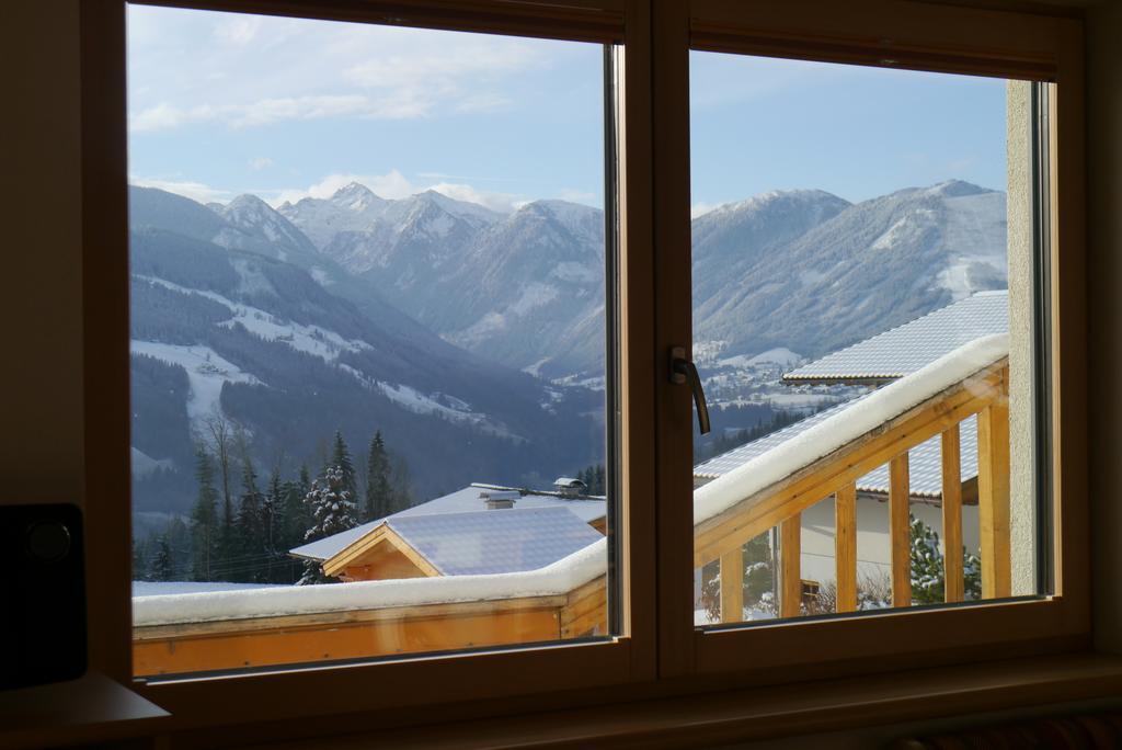 Austrian Alpine Apartments Ramsau am Dachstein Room photo